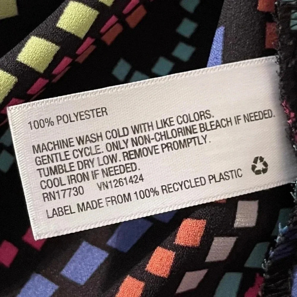 XHILARATION Tribal/Aztec Open Back Tank. - Picture 4 of 9